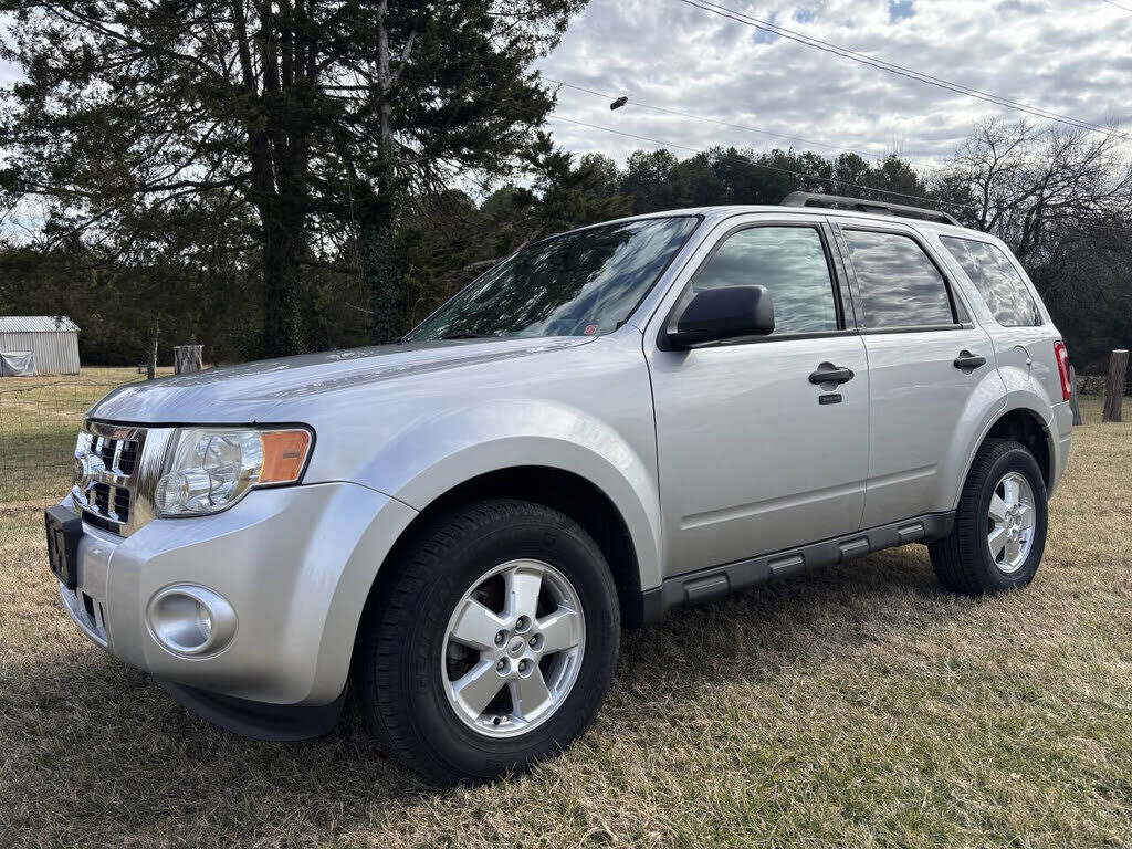 2010 FORD Escape