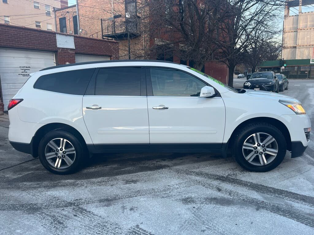 2017 CHEVROLET Traverse