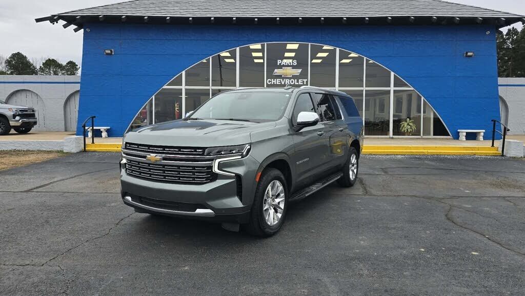 2023 CHEVROLET Suburban