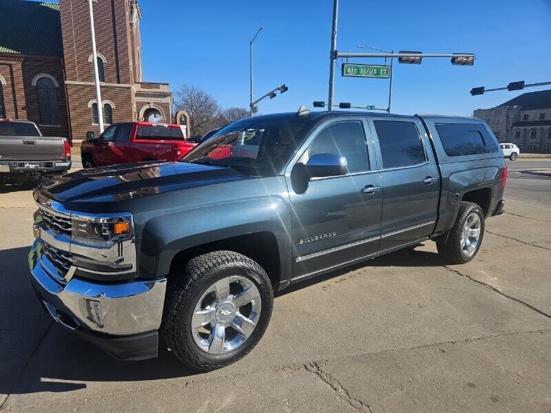 2017 CHEVROLET Silverado