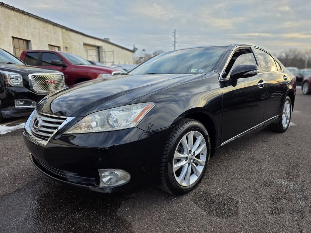 Lexus ES