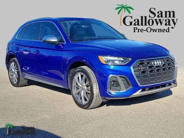 2022 AUDI SQ5