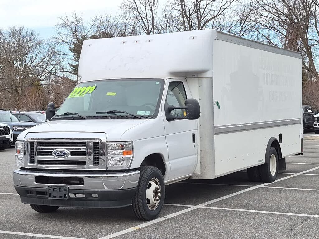 2023 FORD E-450
