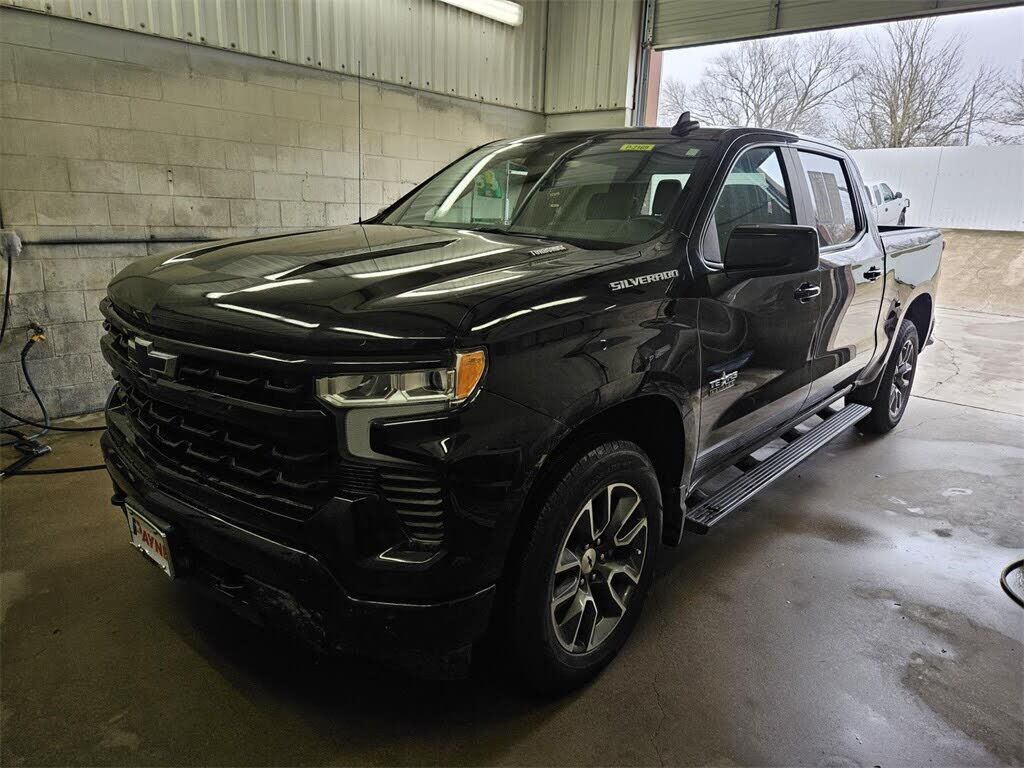 2024 CHEVROLET Silverado