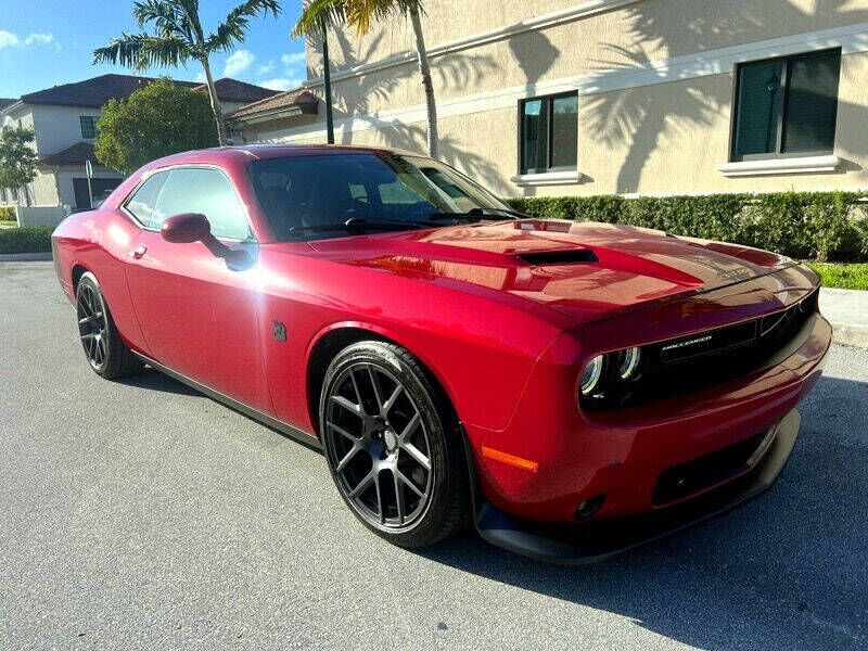 2016 DODGE Challenger