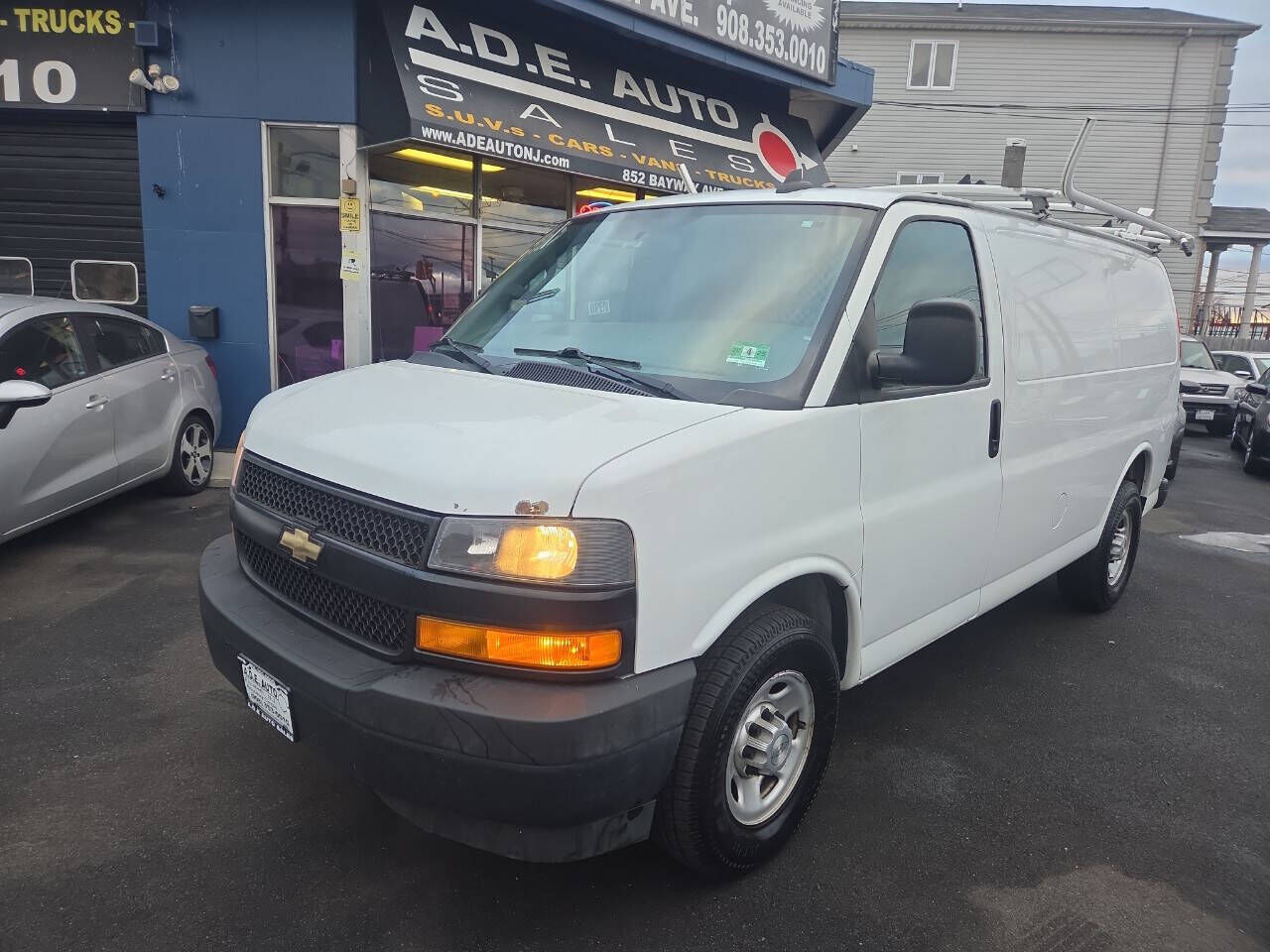 2018 CHEVROLET Express