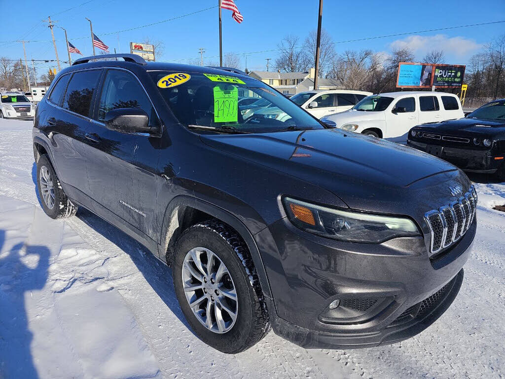 2019 JEEP Cherokee