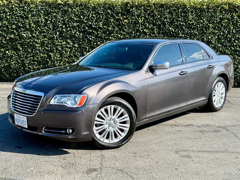 2014 CHRYSLER 300