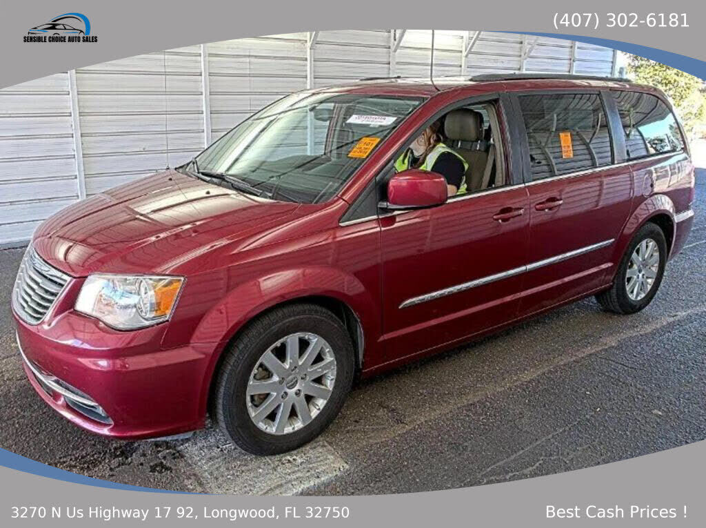 2016 Chrysler Town and Country