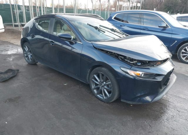 2019 MAZDA Mazda3