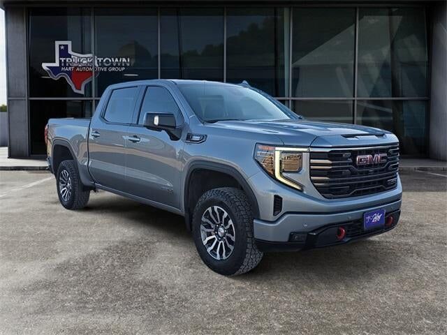 2023 GMC Sierra