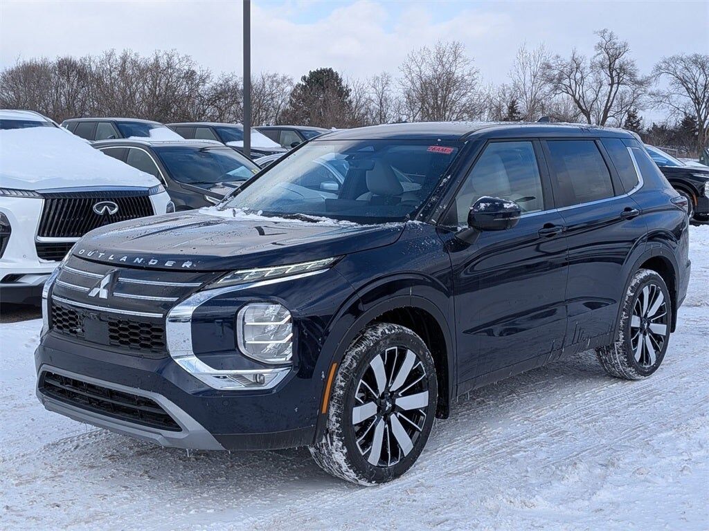 2026 MITSUBISHI Outlander