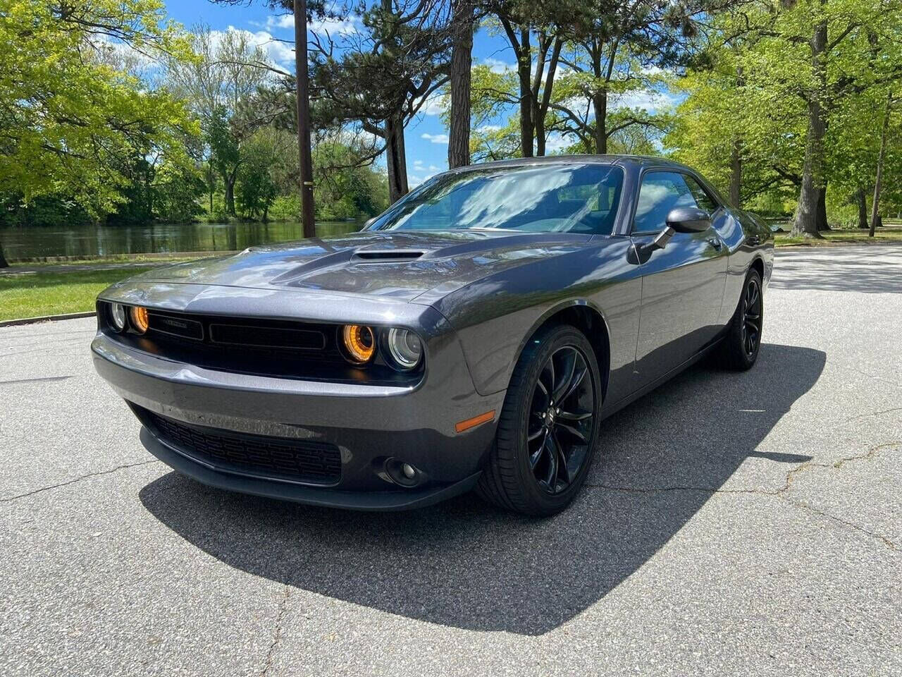 2017 DODGE Challenger