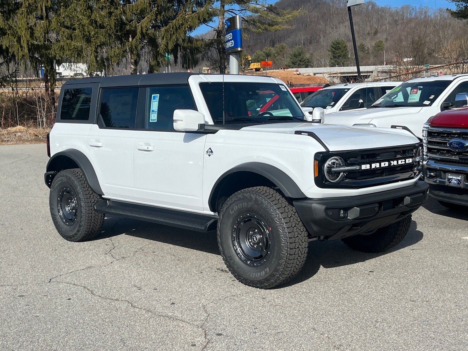 2025 FORD Bronco