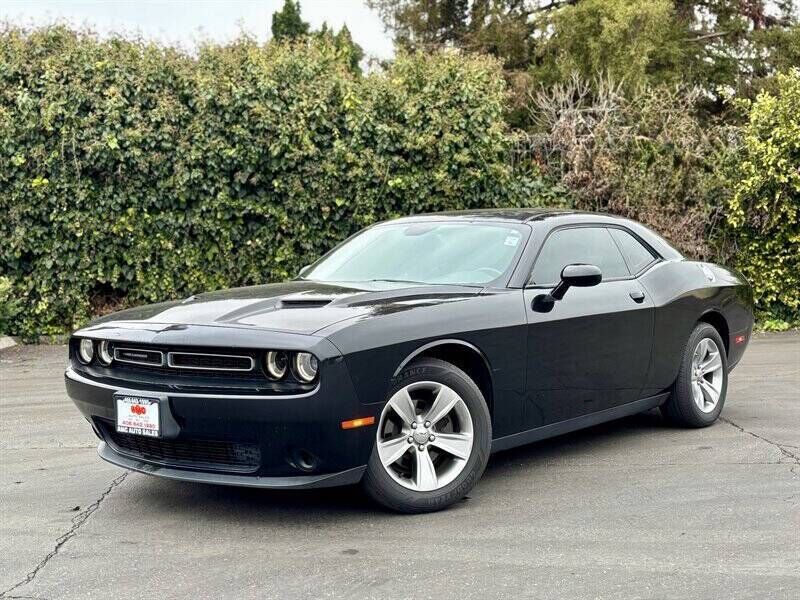 2016 DODGE Challenger