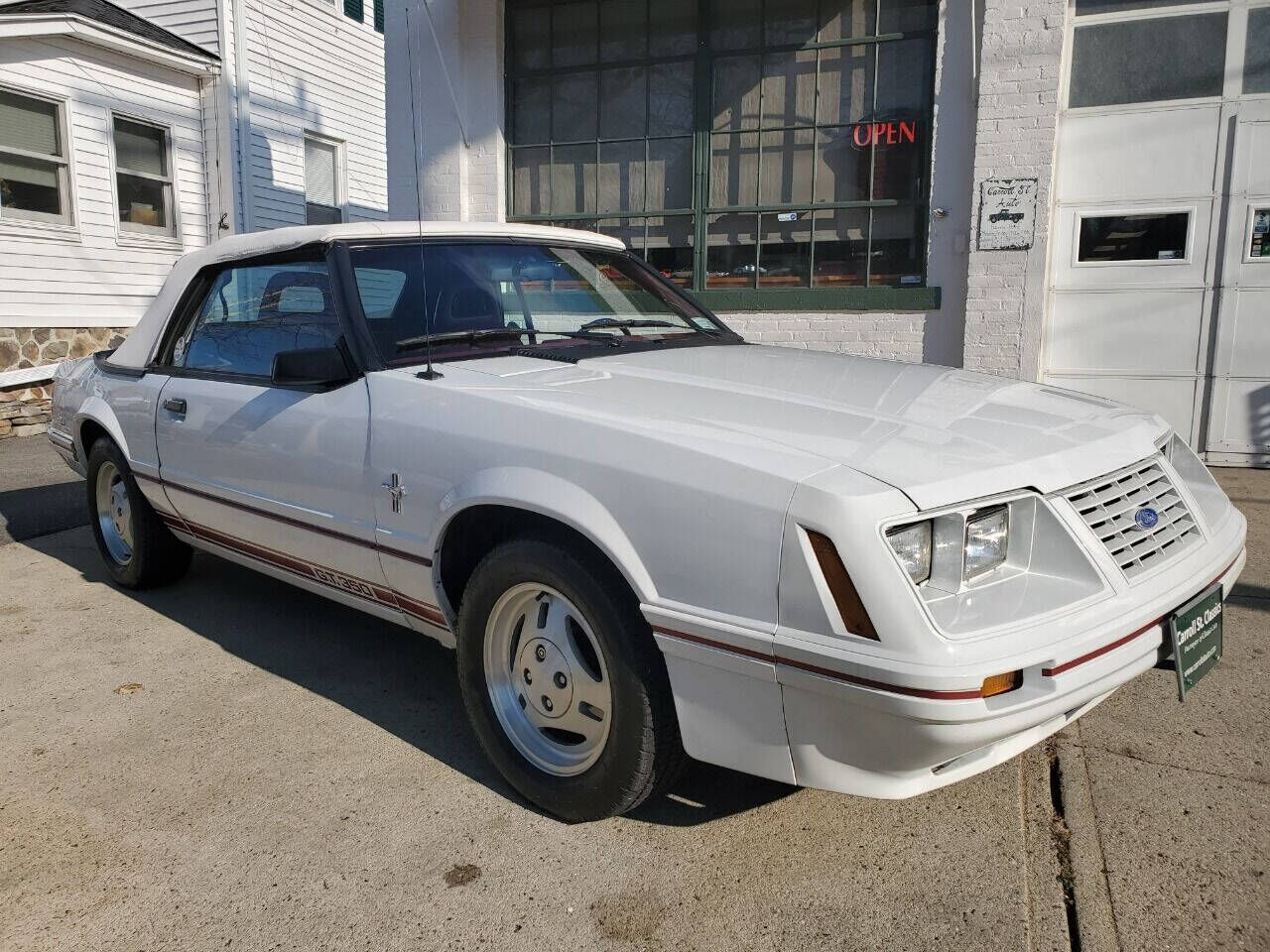 1984 FORD Mustang