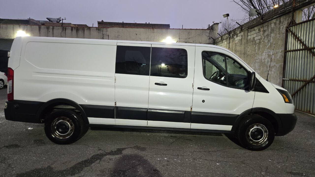 2015 FORD Transit