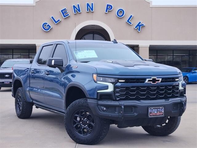 2024 CHEVROLET Silverado