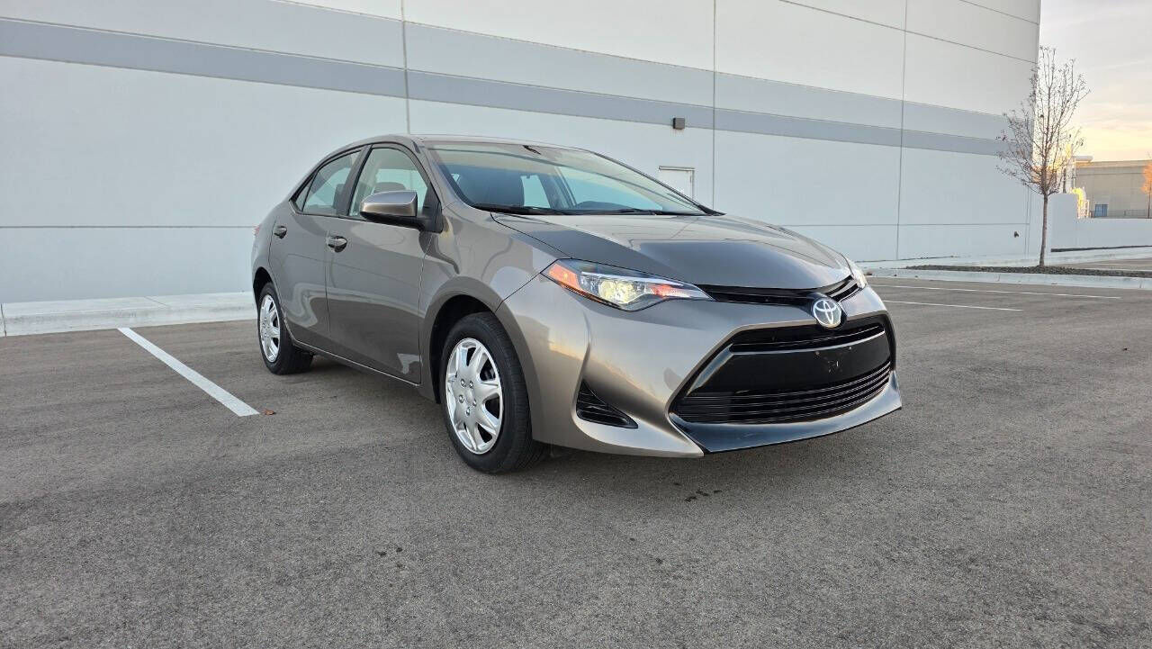 2019 TOYOTA Corolla