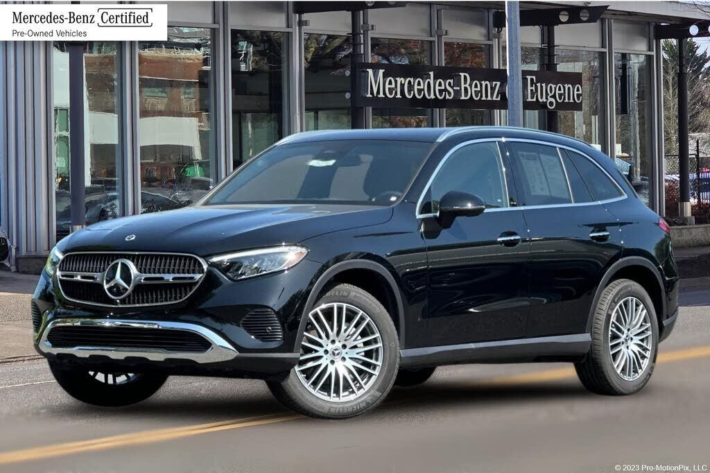 2025 MERCEDES-BENZ GLC-Class