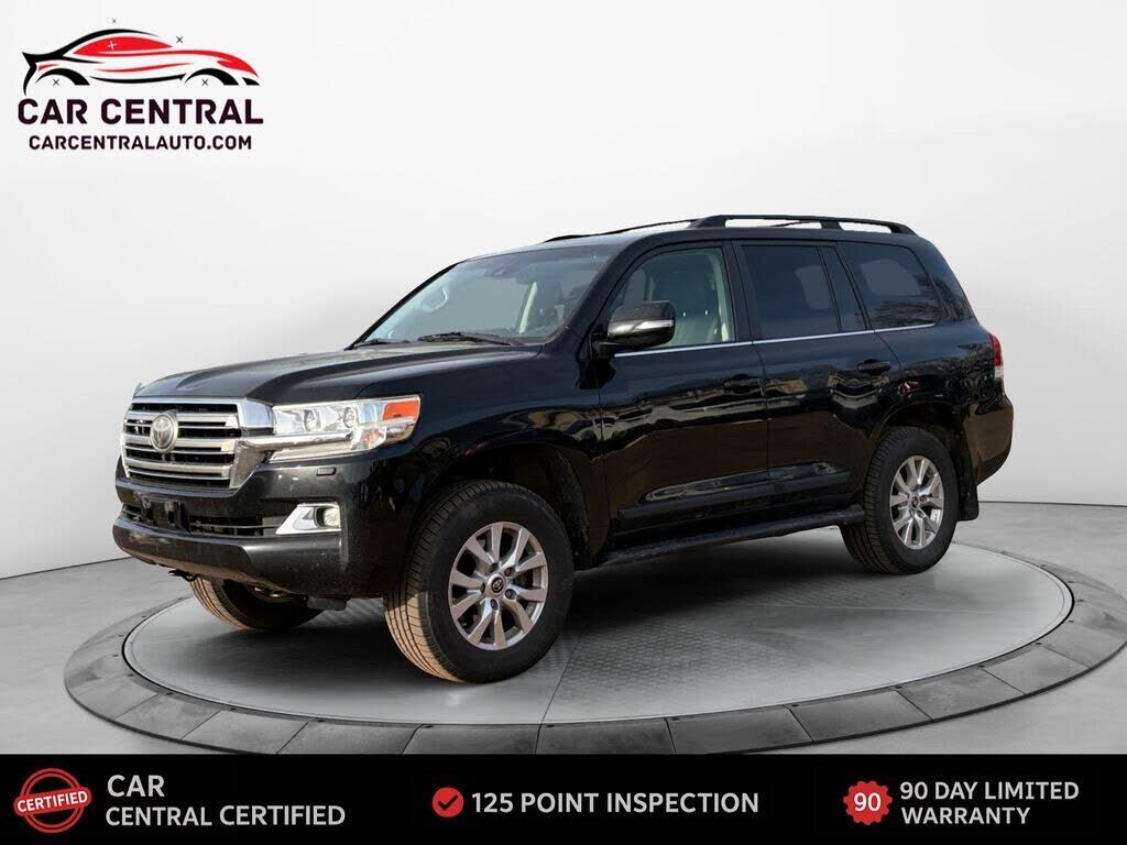 2016 TOYOTA Land Cruiser