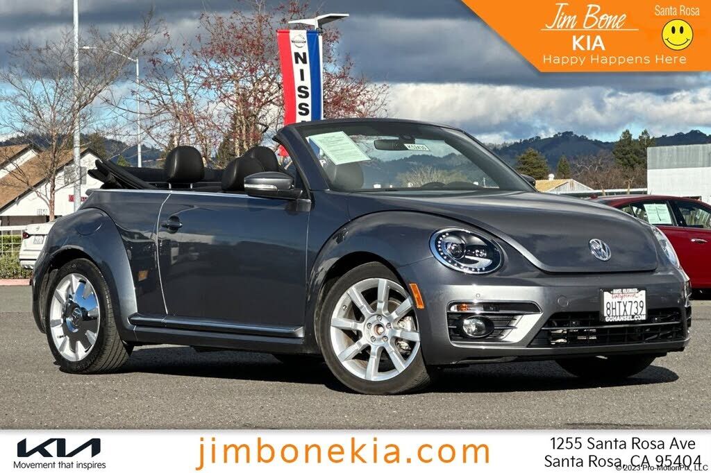 2019 VOLKSWAGEN Beetle