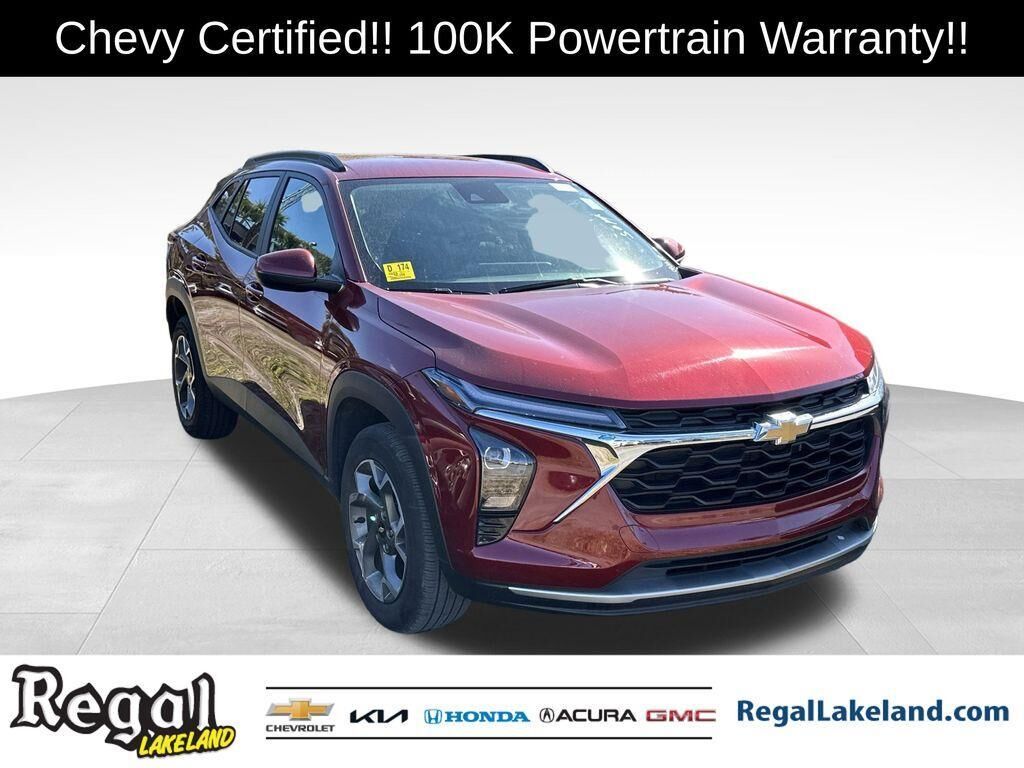 2025 CHEVROLET Trax