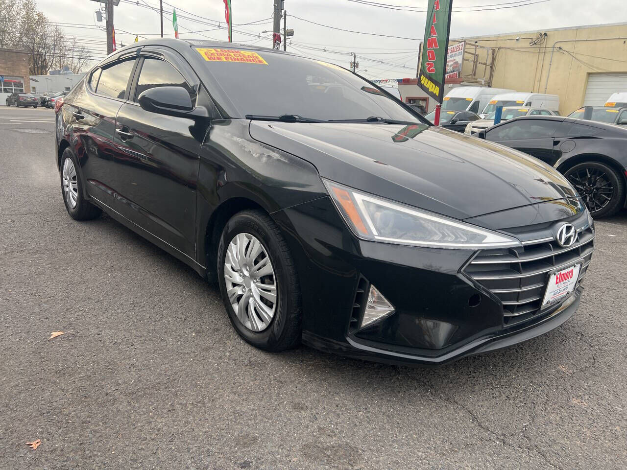 2019 HYUNDAI Elantra