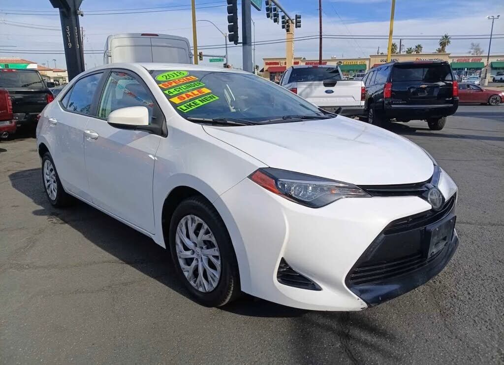 2018 TOYOTA Corolla