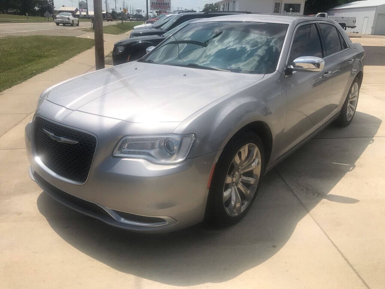 2018 CHRYSLER 300