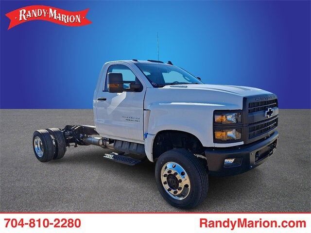 2024 GMC Silverado Medium Duty