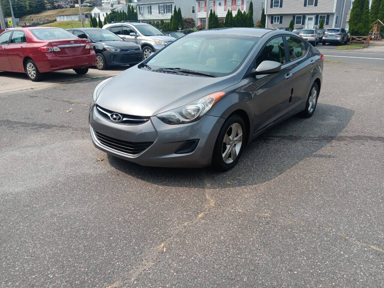 2011 HYUNDAI Elantra