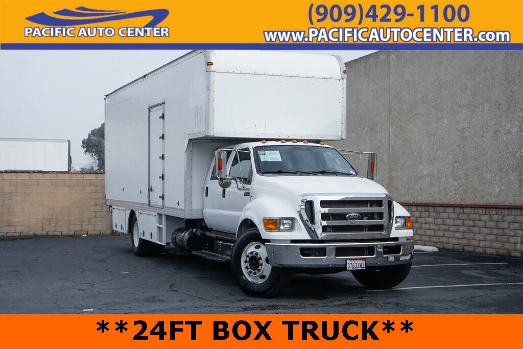 2015 FORD F-650