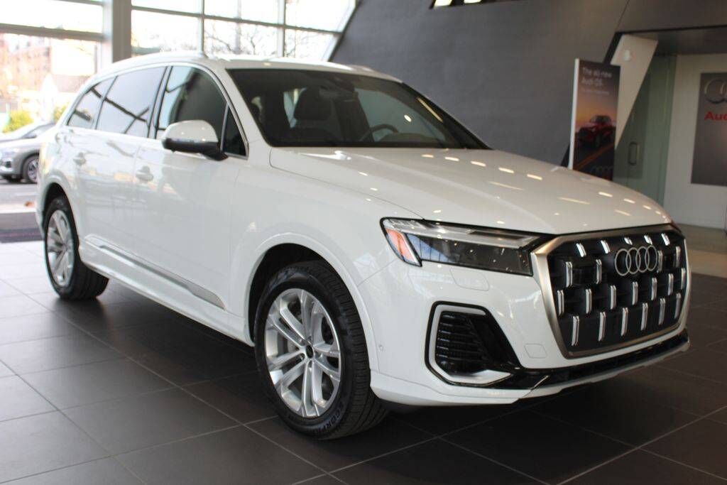 2025 AUDI Q7