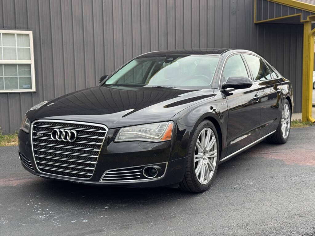 2012 AUDI A8