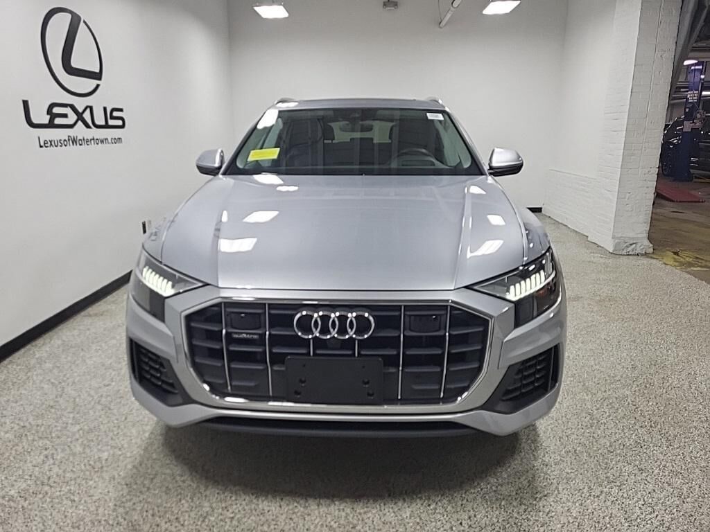 2022 Audi Q8
