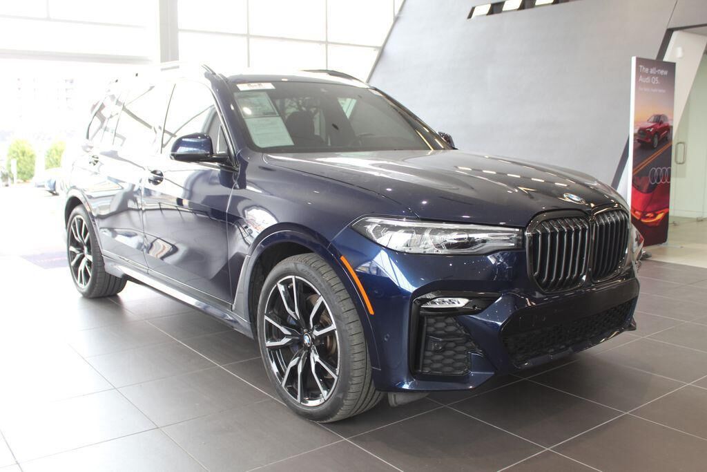 2022 BMW X7