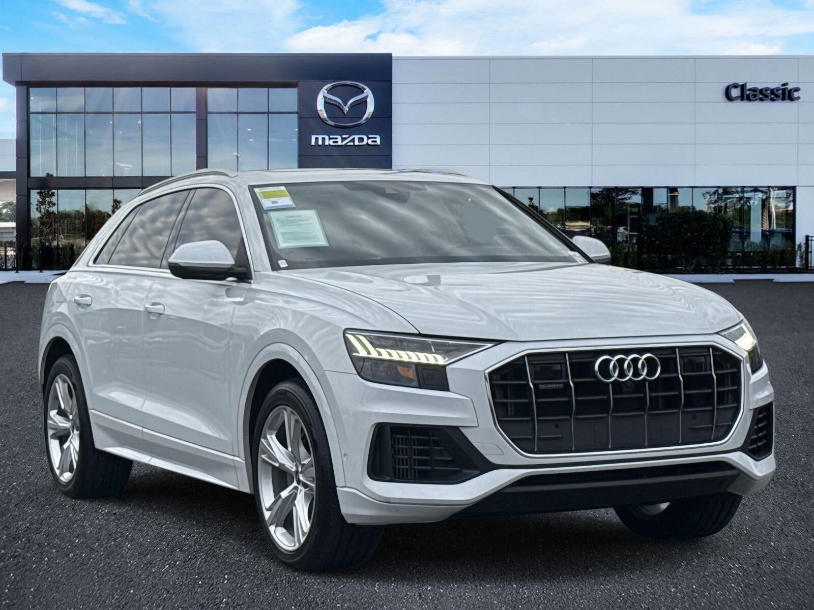 2023 AUDI Q8