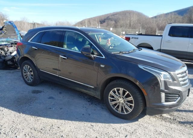 2017 CADILLAC XT5