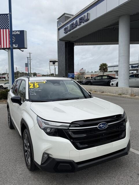 2025 SUBARU Forester