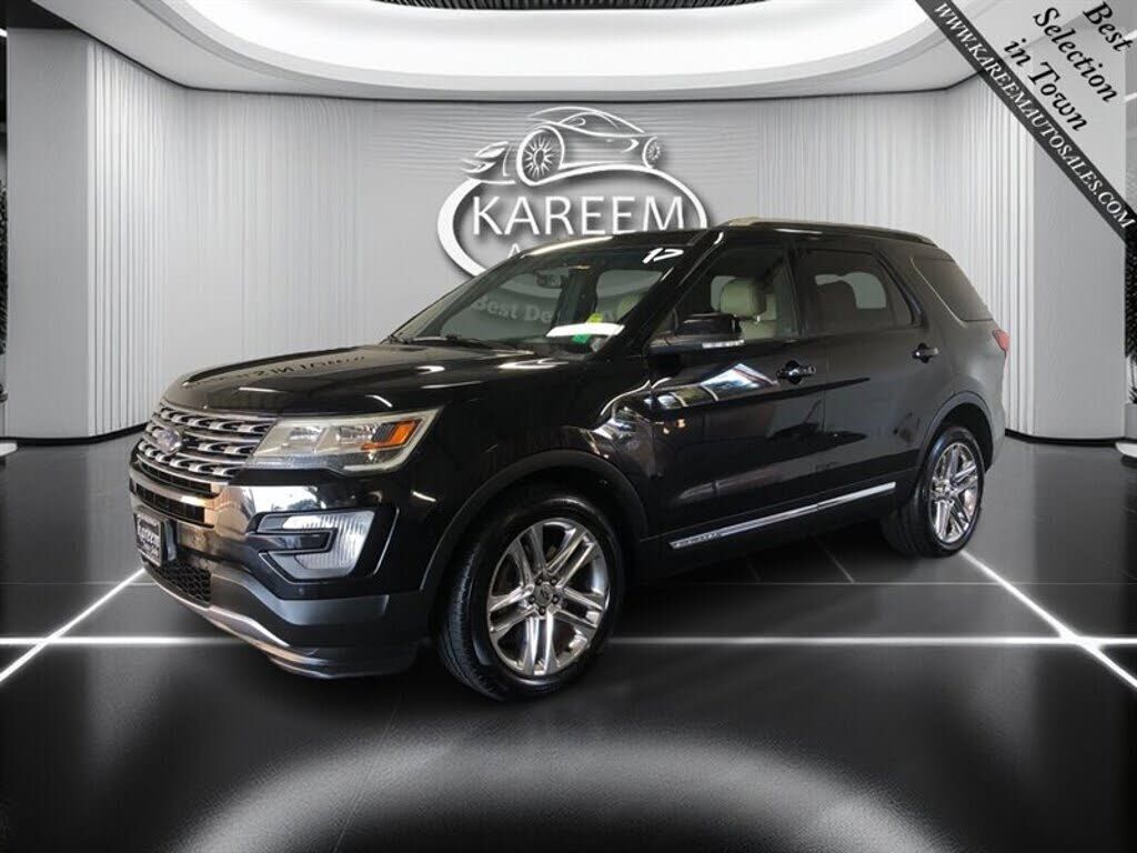 2017 FORD Explorer