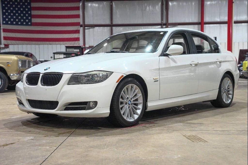 2011 BMW 3 Series