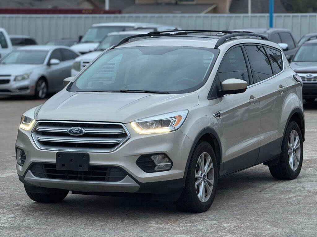 2018 FORD Escape