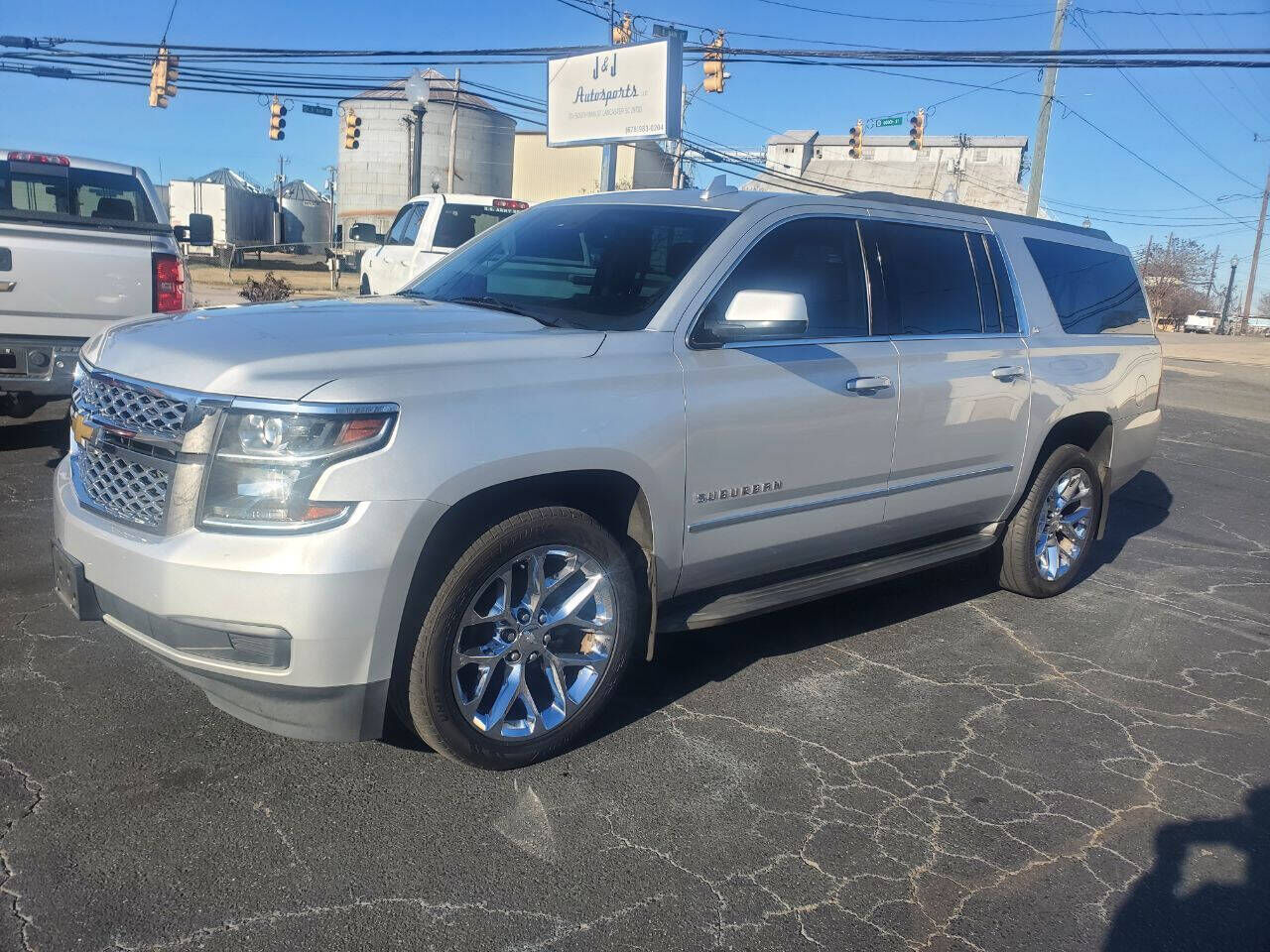 2015 CHEVROLET Suburban