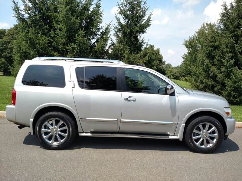 2009 INFINITI QX56