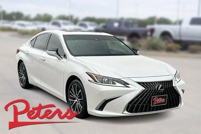 2025 LEXUS ES