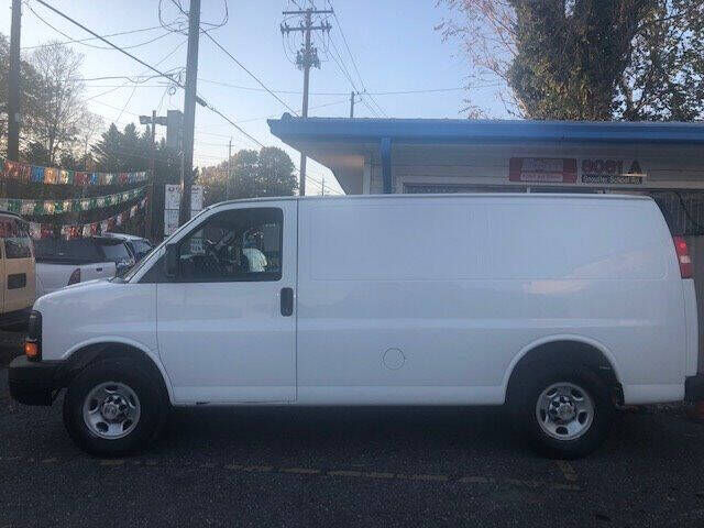 2010 CHEVROLET Express