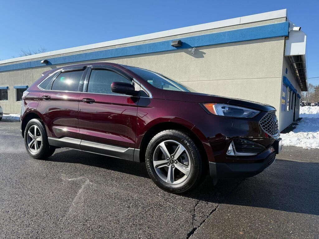 2024 FORD Edge