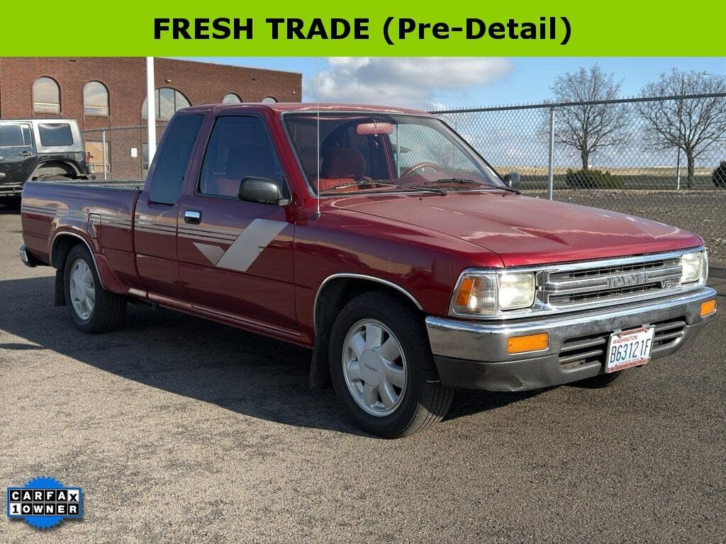 1989 TOYOTA Pick-Up