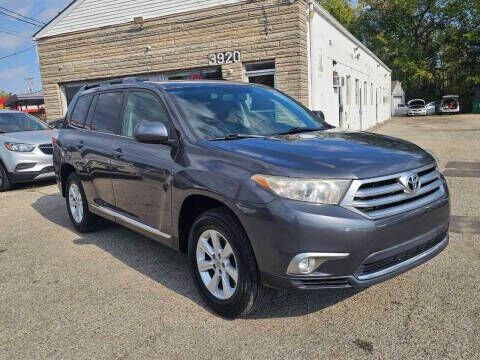 2011 TOYOTA Highlander